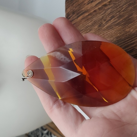 Large amber crystal faceted earthy pendant‎ - Picture 1 of 3